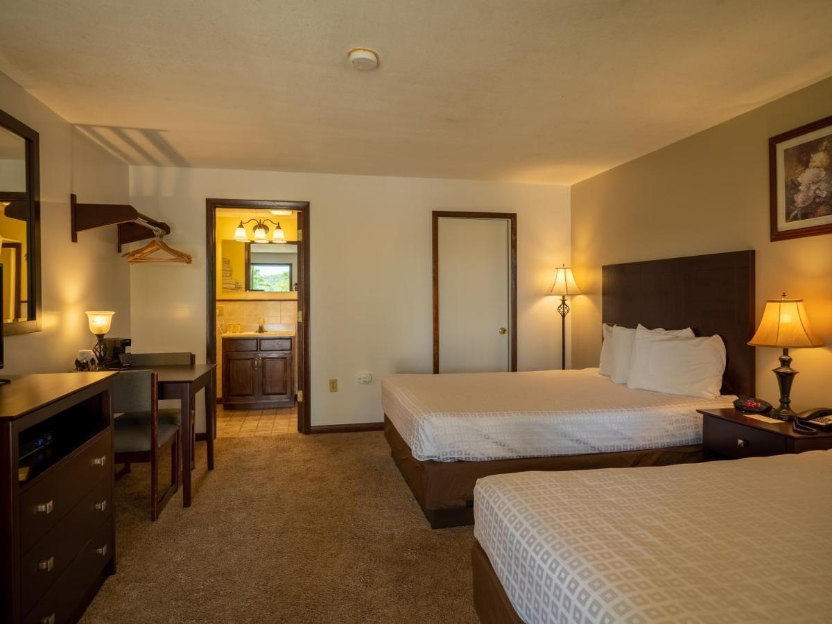 Lake 'N Pines Motel Cooperstown Dış mekan fotoğraf