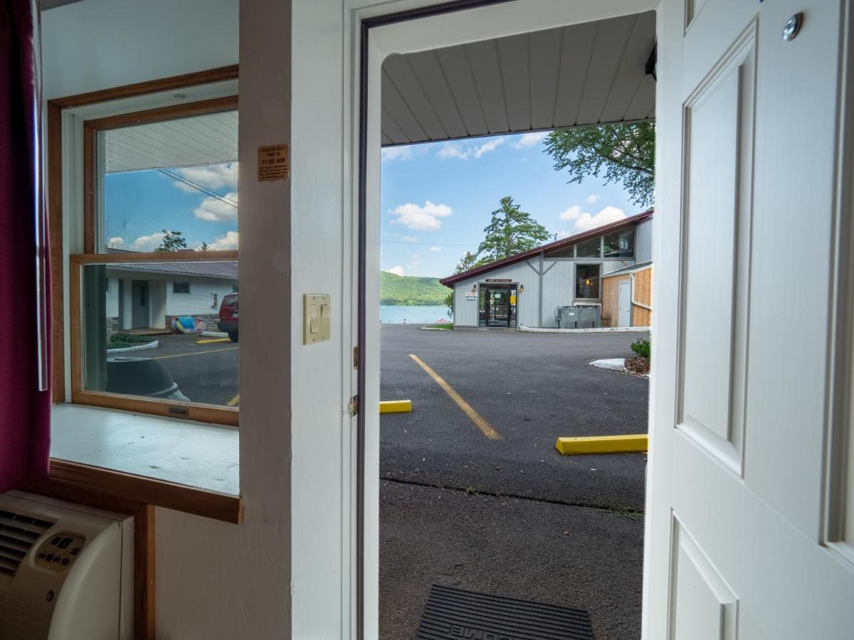 Lake 'N Pines Motel Cooperstown Dış mekan fotoğraf