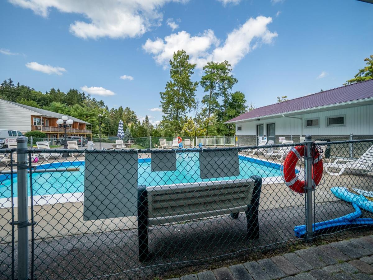 Lake 'N Pines Motel Cooperstown Dış mekan fotoğraf